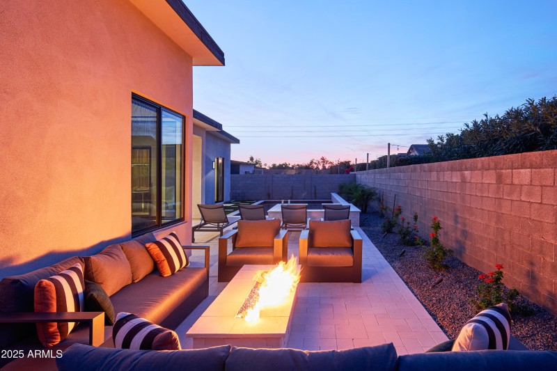 PropertyImageCo_13697N88thPl_WEB_49