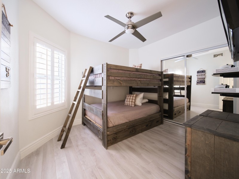 PropertyImageCo_17237N52ndSt_WEB_12