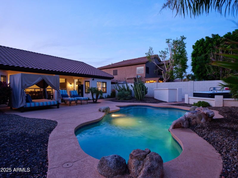 PropertyImageCo_17237N52ndSt_WEB_39