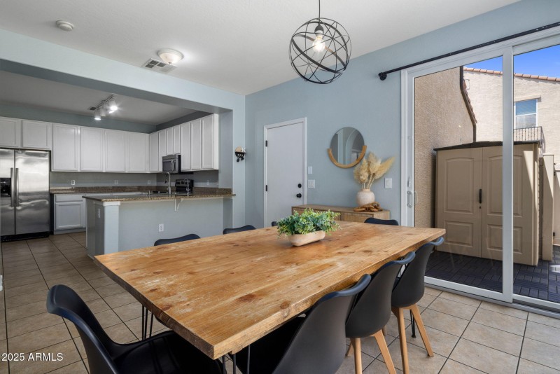 Dining Room/Kitchen