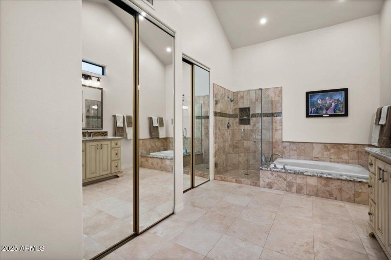Primary Bath Shower, Tub and Two Closets
