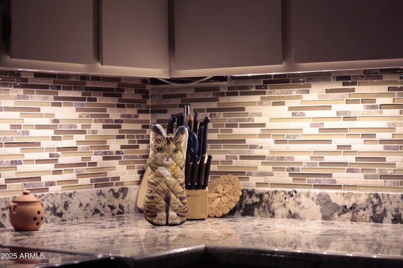 Kitchen backsplash_ night 0466