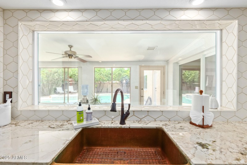 0016-15 - Pebble Beach