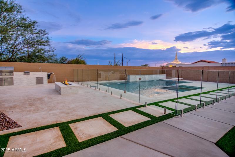 06-3150 S Quinn Ave-6