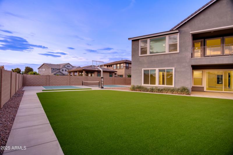 11-3150 S Quinn Ave-11