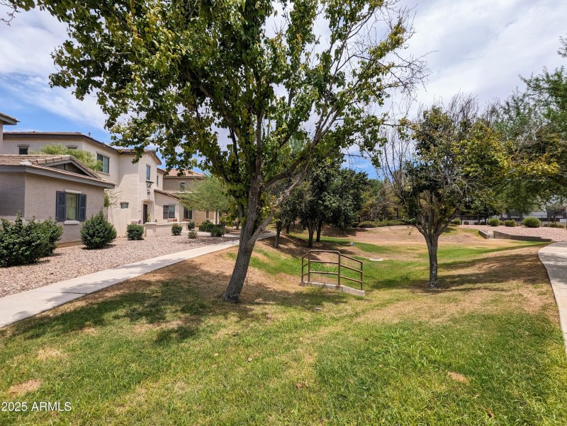 PXL_20230722_190337995