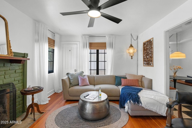 Guest House Living Room