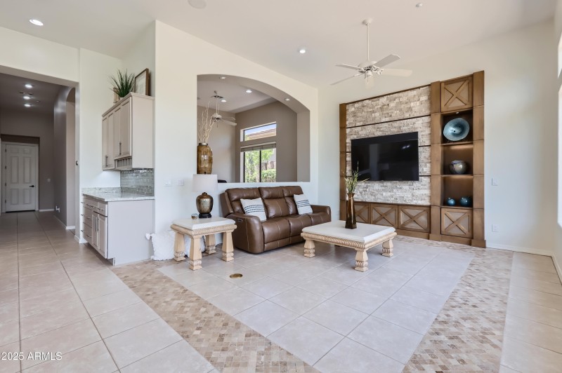 41717 N Moss Springs Ct - Print Quality