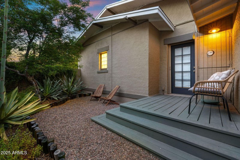 Primary Bedroom Courtyard