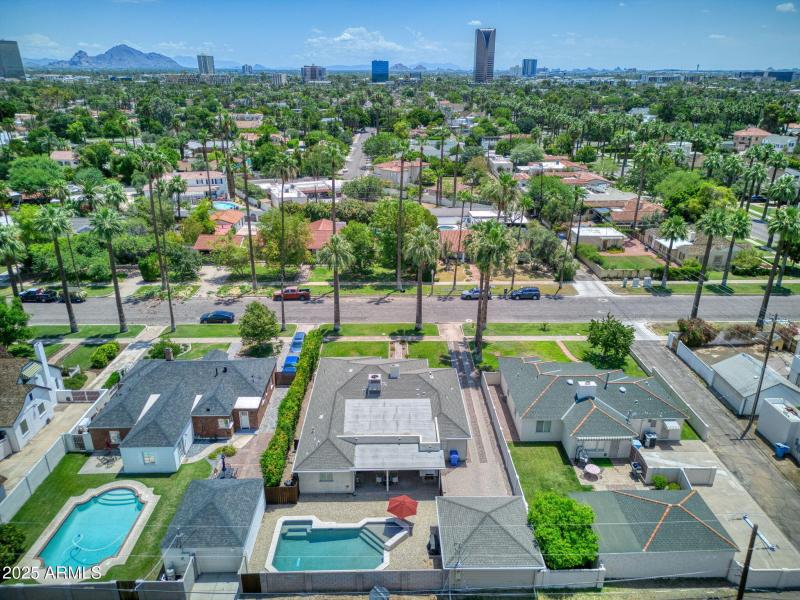 2020 N 11th Ave Phoenix - 104