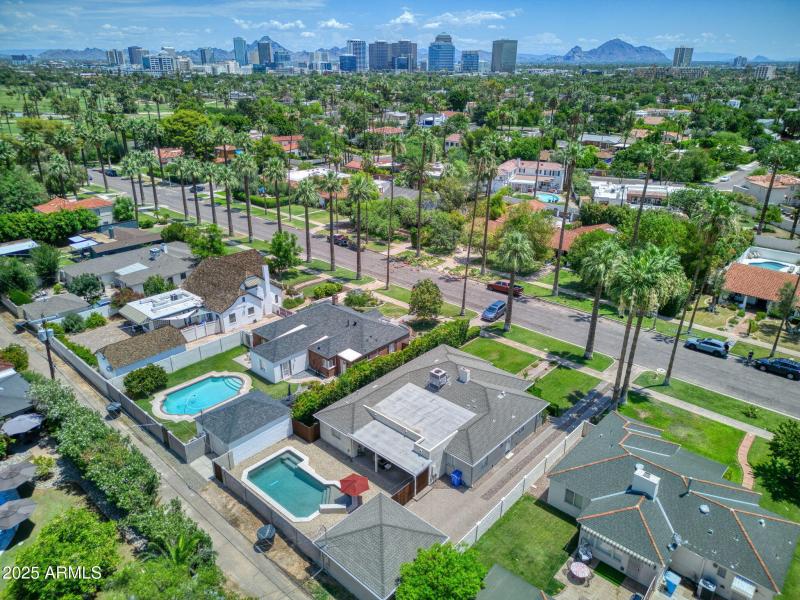 2020 N 11th Ave Phoenix - 105