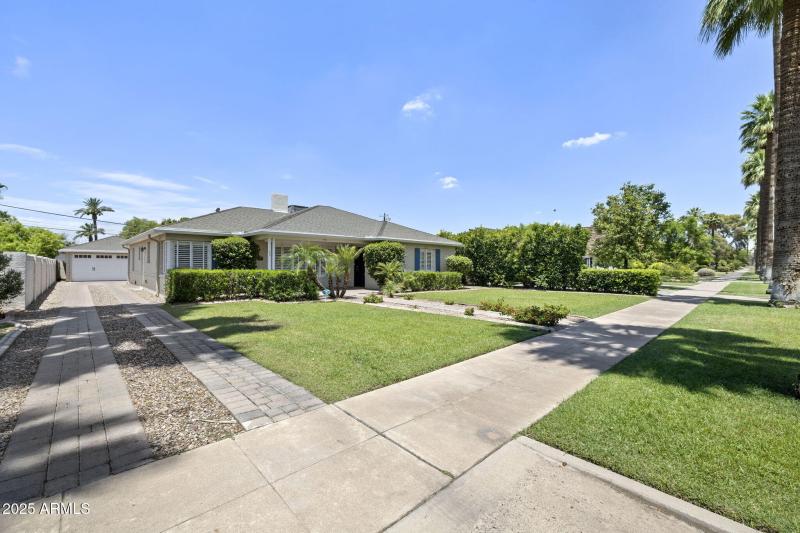 2020 N 11th Ave Phoenix - 200