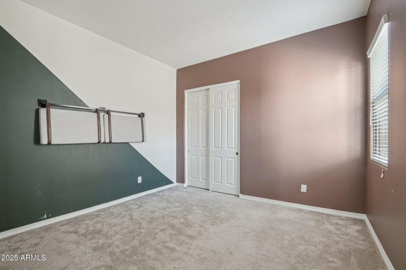 15-web-or-mls-N 185th Ave-S2706-015