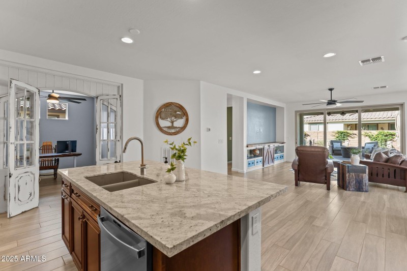 15-web-or-mls-DSC04986