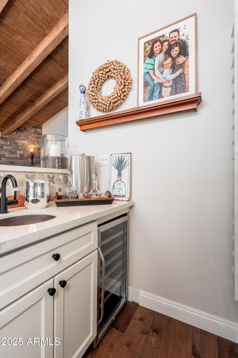 7513 E Buena Terra Way - 17