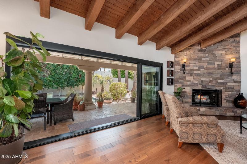 7513 E Buena Terra Way - 19