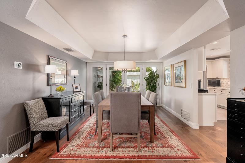 7513 E Buena Terra Way - 21