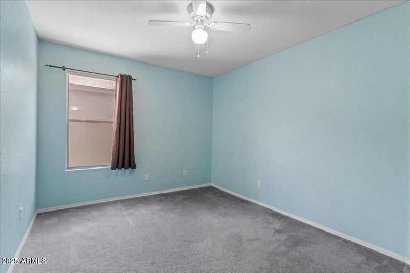 18-1046 E Silversmith Trail