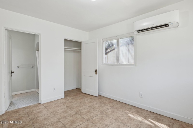 1614 Palmcroft Way SE - Guest Quarters