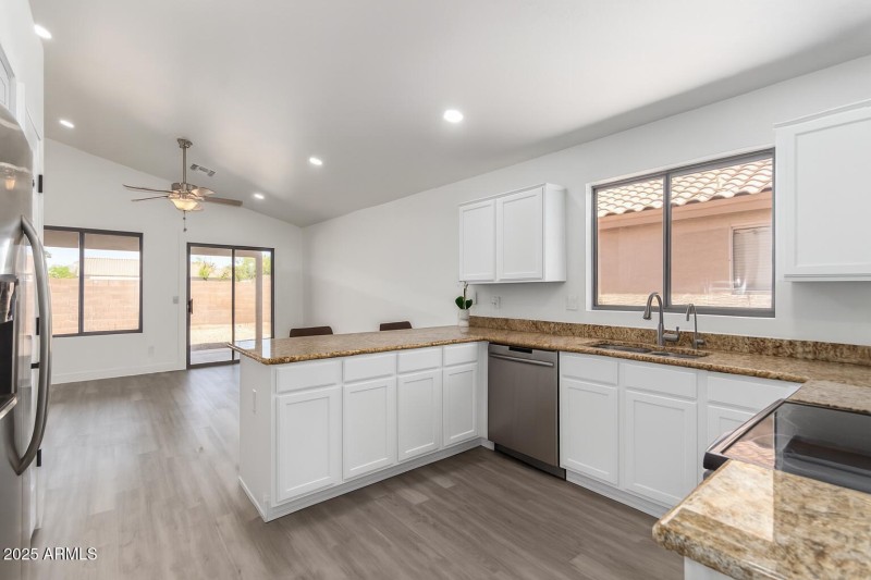 586C25AD-0BEB-4D72-BCCD-4D8CFF6E1A48