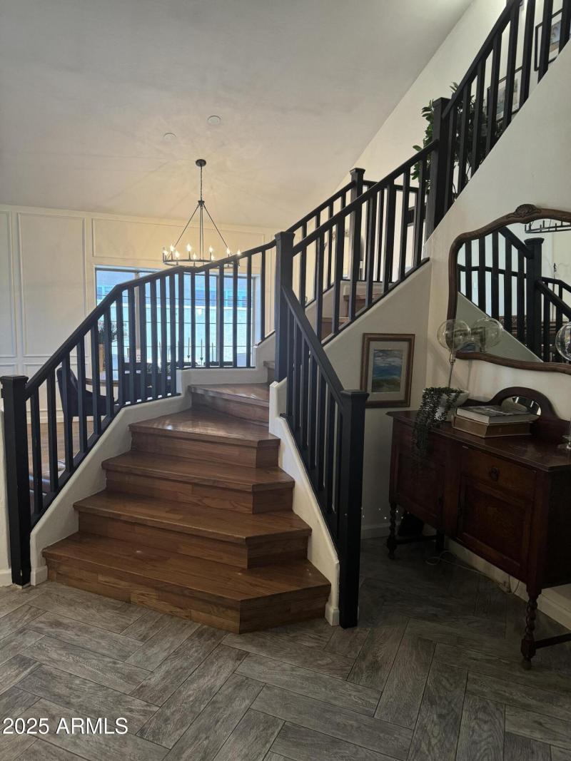 82A4CF6A-A657-47D1-8772-20196018019B