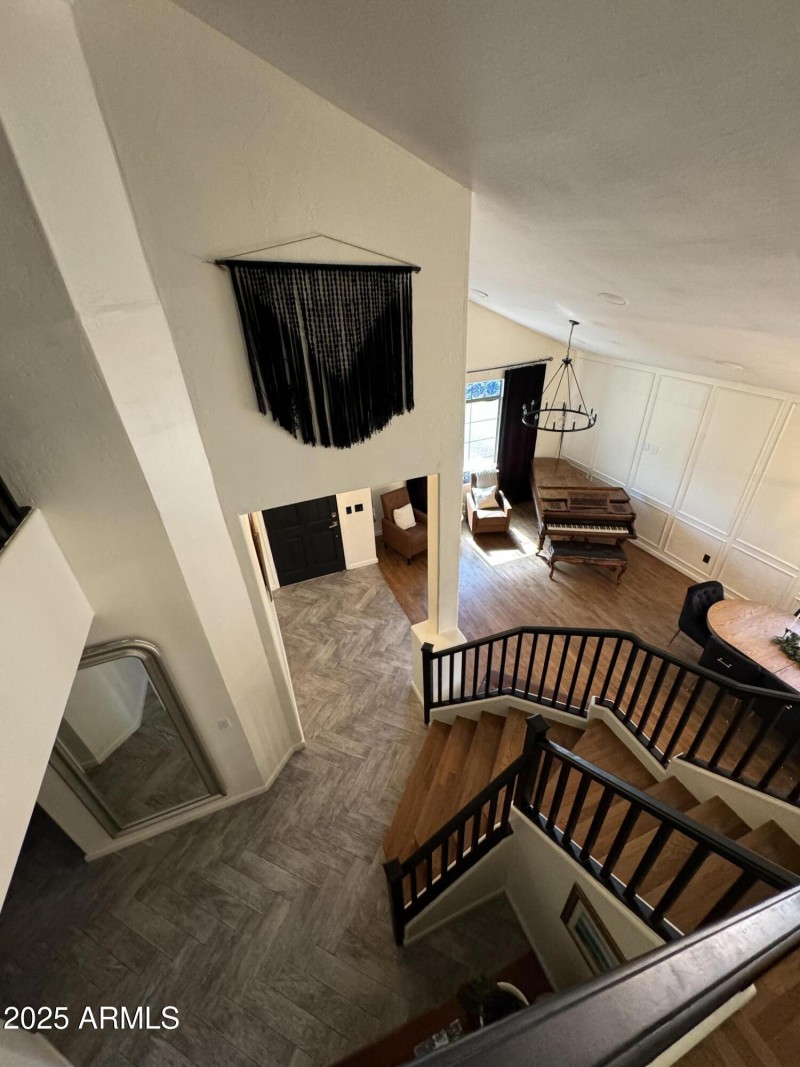 83FF7DE8-8C63-48A1-ACC3-FEA98E739C71