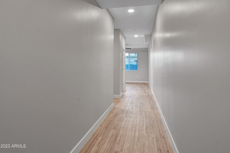 2-1027W5S-TFA-3BL-07 08 12 13 17 18-ocup