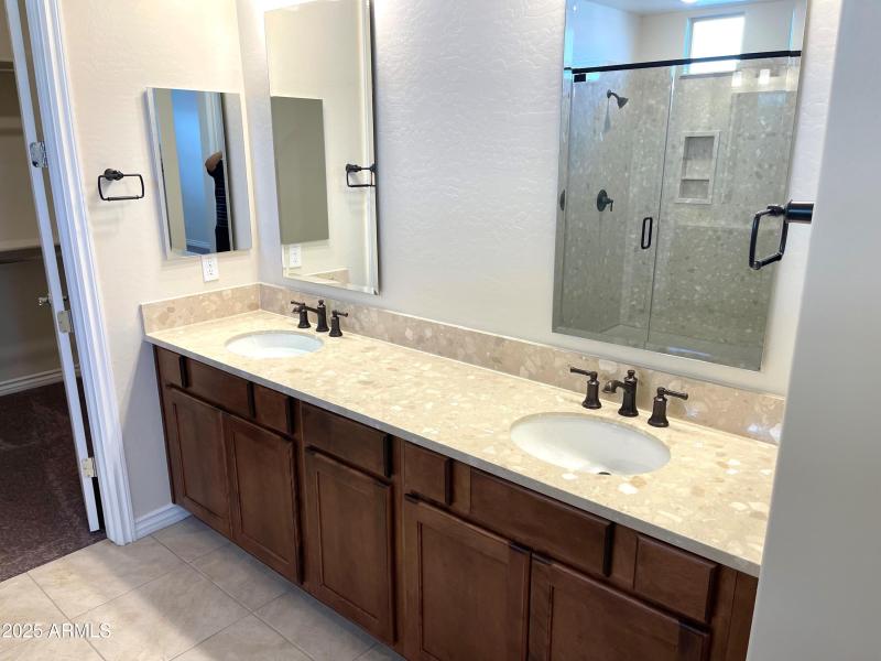 Lot 121 Primary Vanity