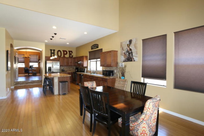 20160403150546856395000000-o