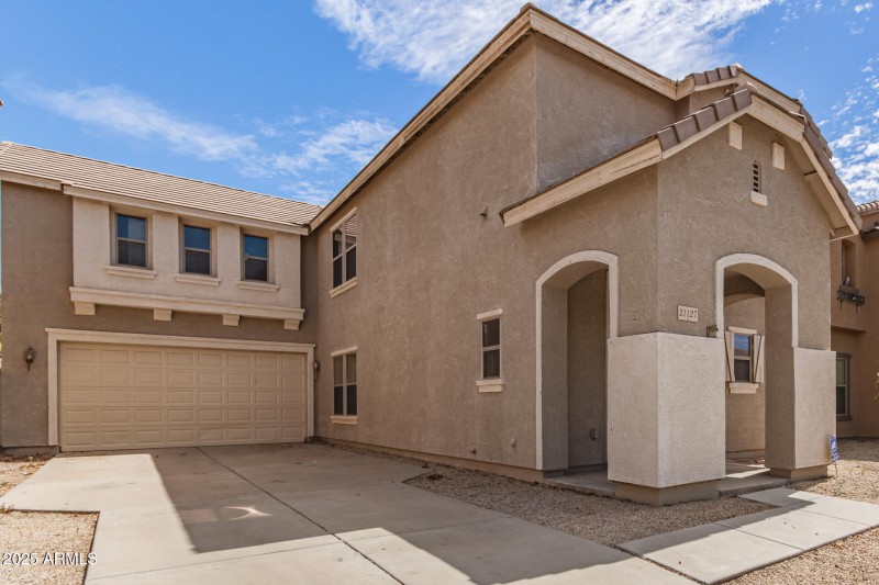 03 Avendia Del Valle