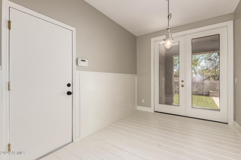 12 Avendia Del Valle