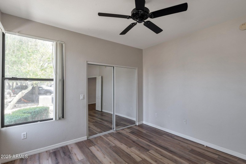 9-web-or-mls-Qp-8668