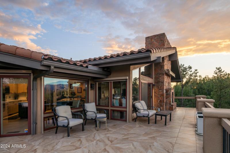 OUTDOOR VIEW DECK WITH FIREPLACE