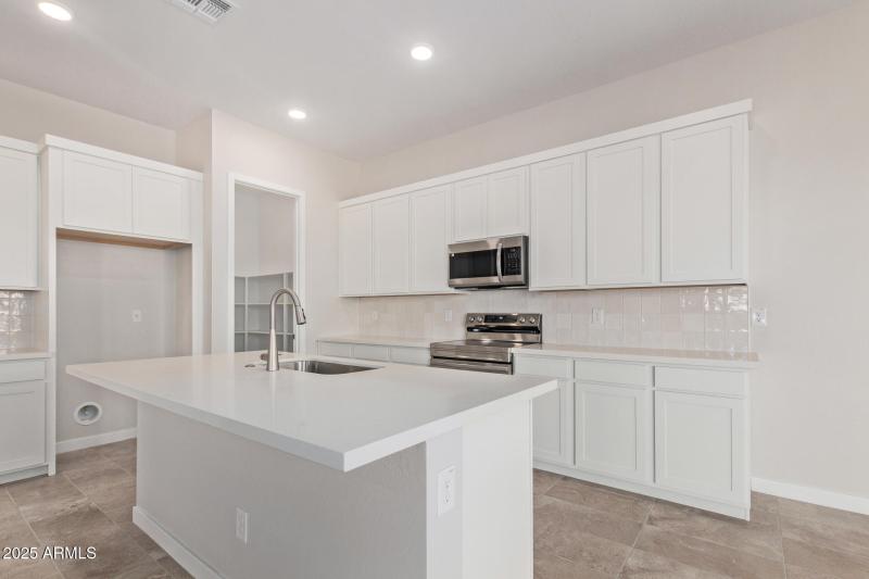 12 - Blissful Breeze