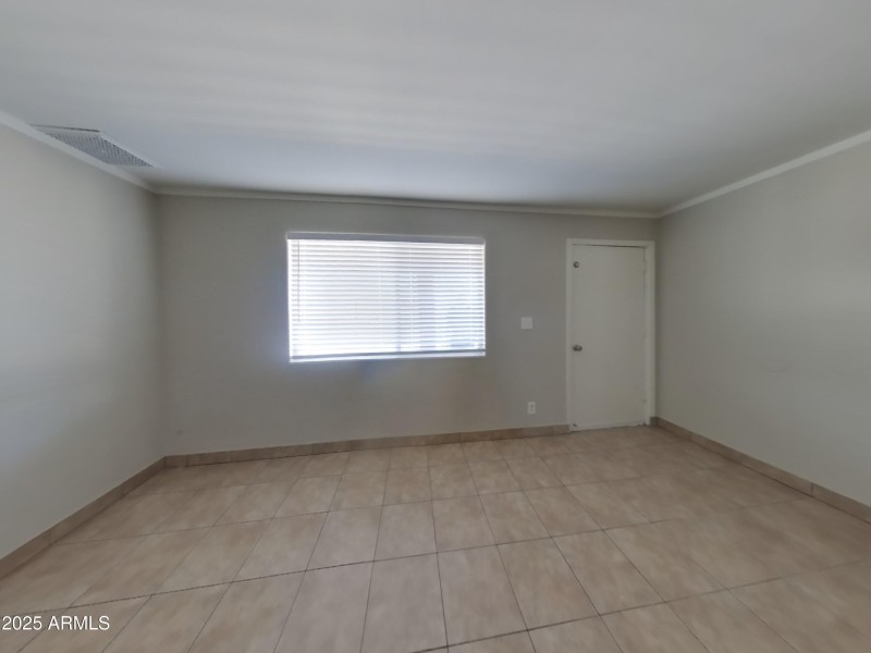 2_pc_wHPNEbWhPZ_RpZCU7EJX5_layout_0