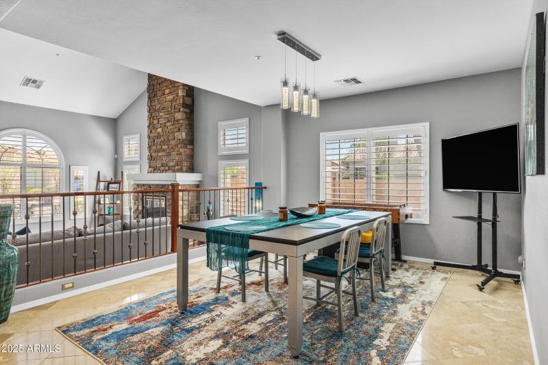 2409 W Quail Track Dr-16