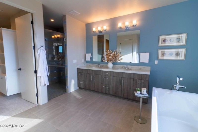 20250704002339074726000000-o