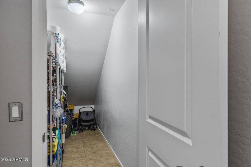 2409 W Quail Track Dr-39