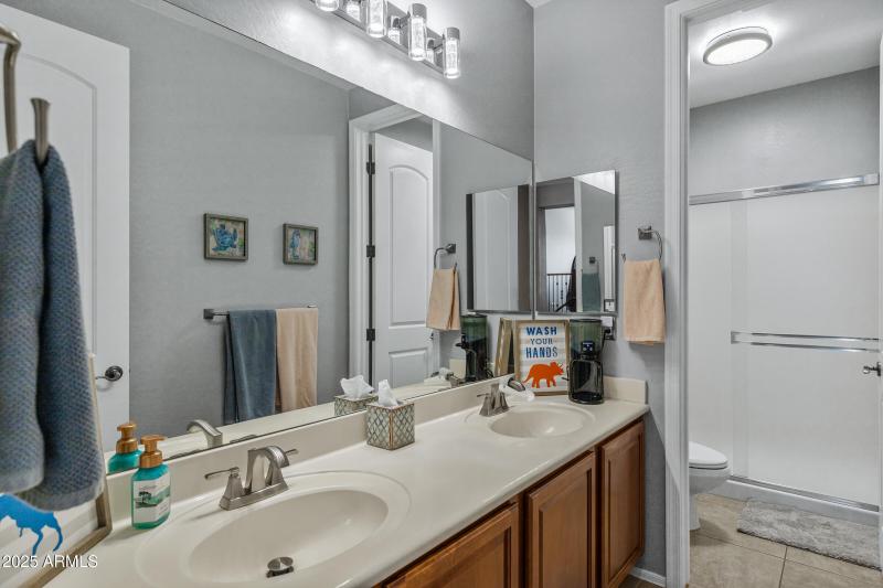 2409 W Quail Track Dr-50