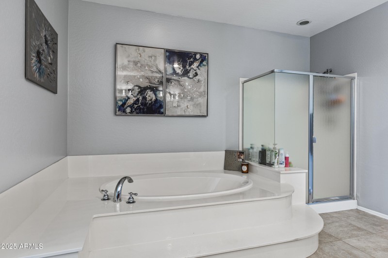 2409 W Quail Track Dr-57