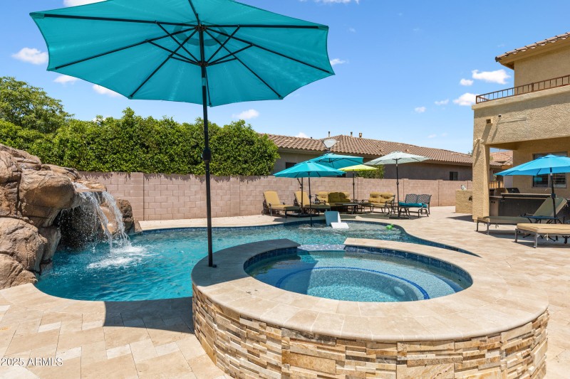 2409 W Quail Track Dr-66