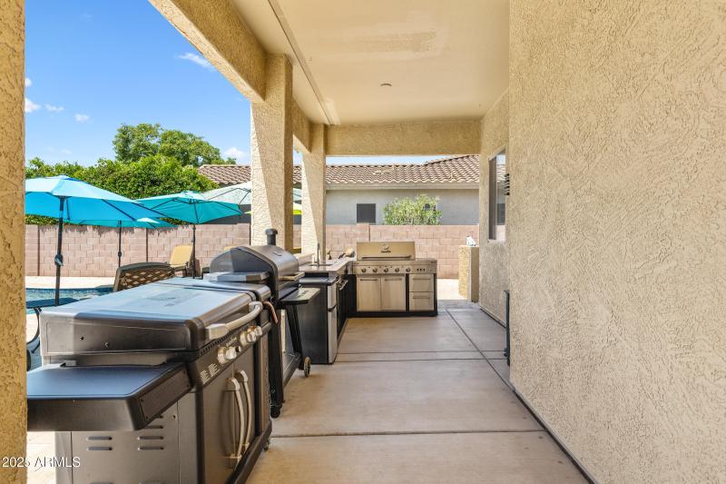 2409 W Quail Track Dr-71