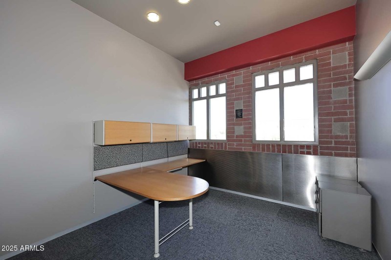 Private Office 1