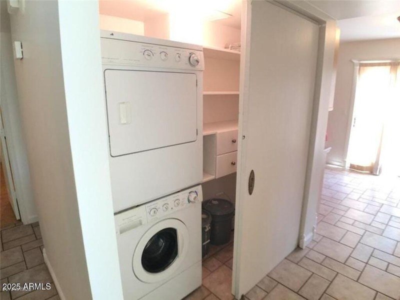 ISq94v2d0dfbw21000000000