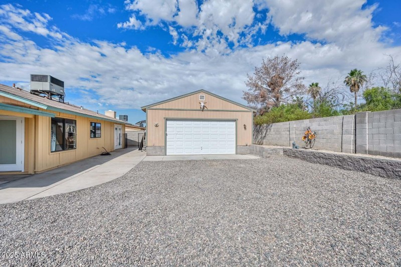 Backyard-Detatched Garage