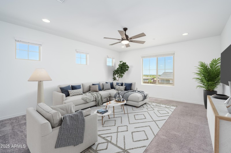 Loft: Virtually Staged