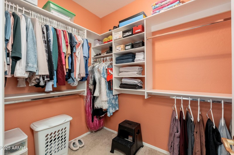 4541 E Brilliant Sky Dr - 23