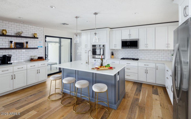 PROPERTYIMAGECO_3301N63rdSt_WEB-11