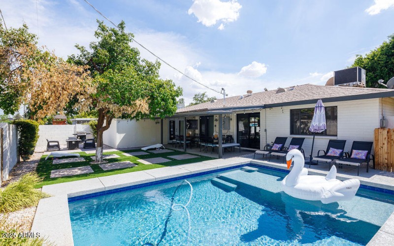 PROPERTYIMAGECO_3301N63rdSt_WEB-32