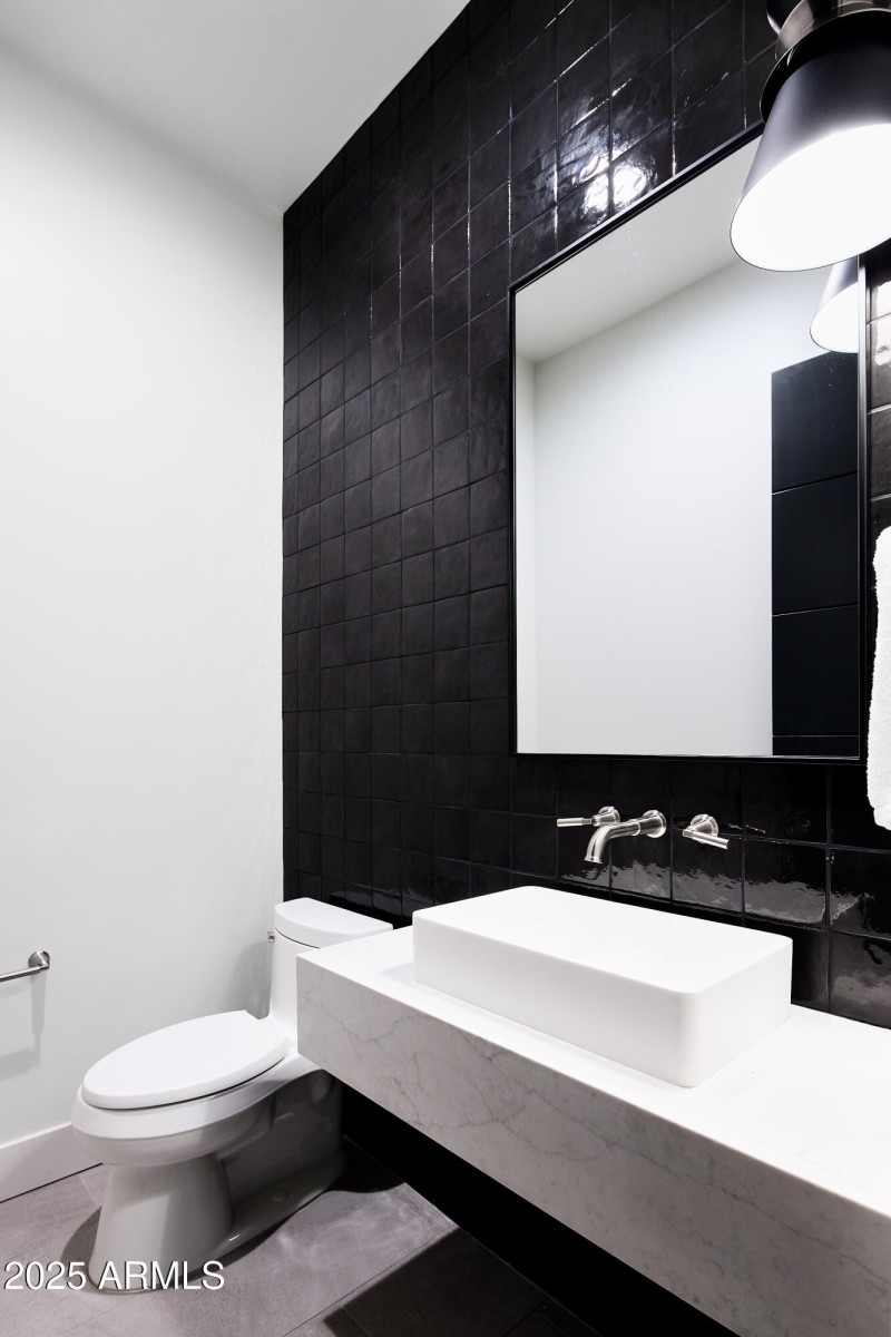 PropertyImageCo_3602NNavajoTrl_WEB_35